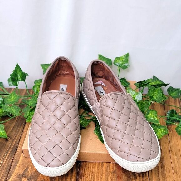 Steve Madden Women's Quilted Slip-On Sneakers - Taupe. Size 8.5. - Picture 1 of 6